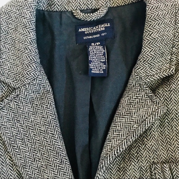 AEO Gray Blazer Size Small - Picture 4 of 5